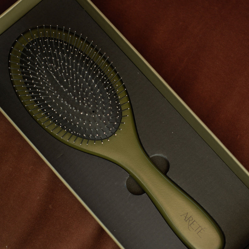 The Ritualist Stimulating Detangling Brush