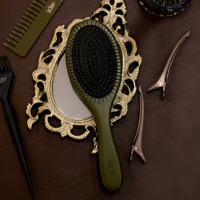 ARETÉ Brush Collection Kit